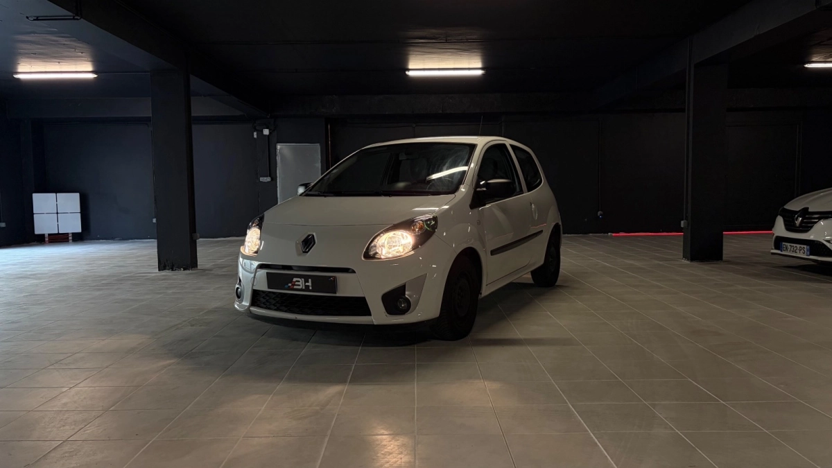 Renault Twingo - photo 24