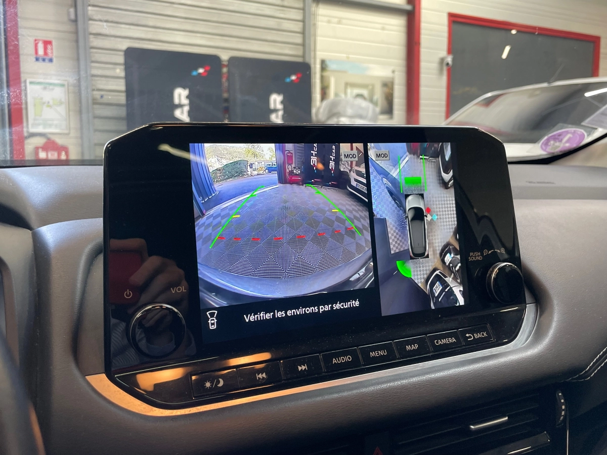 Nissan Qashqai - photo 14