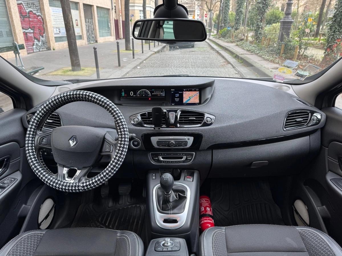 Renault Grand Scenic 1.6 DCI 130 ENERGY BOSE