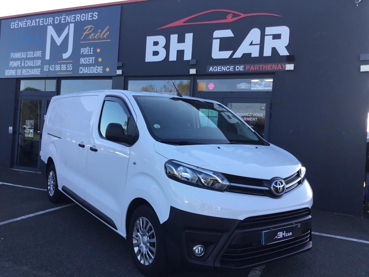Image: Toyota Pro Ace 2L DIESEL D4D 120CH LONG L3 BUSSNESS 3 PLACES  *** SANS TVA ***