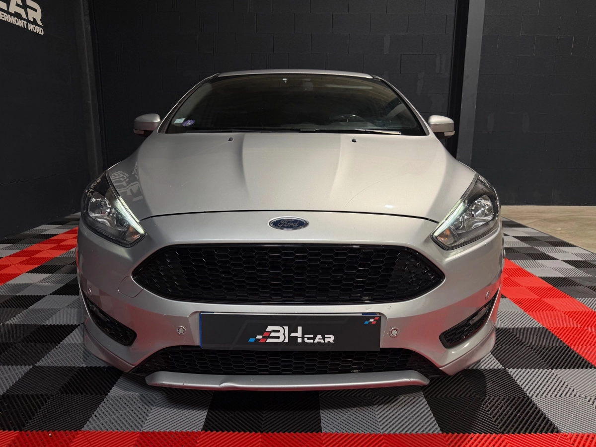 Ford Focus - photo 2