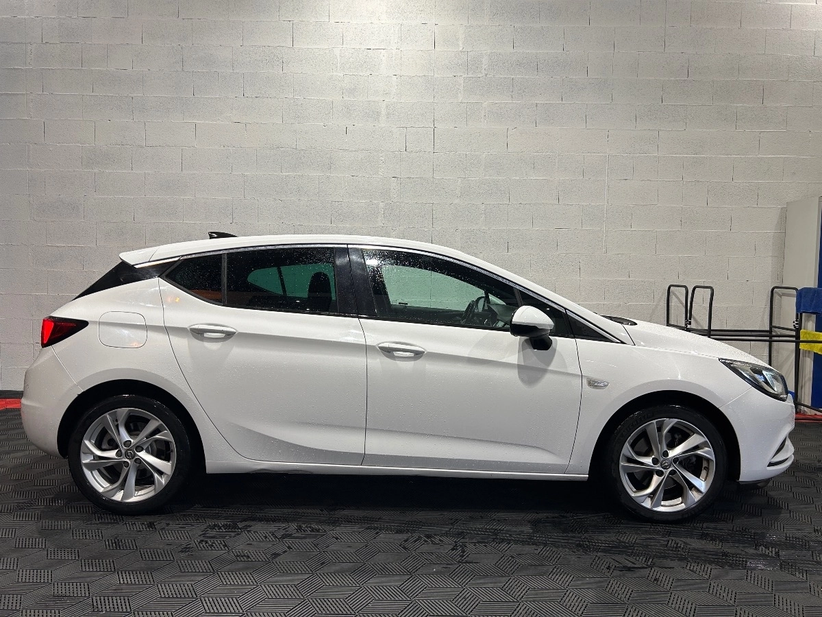 Opel Astra - photo 2