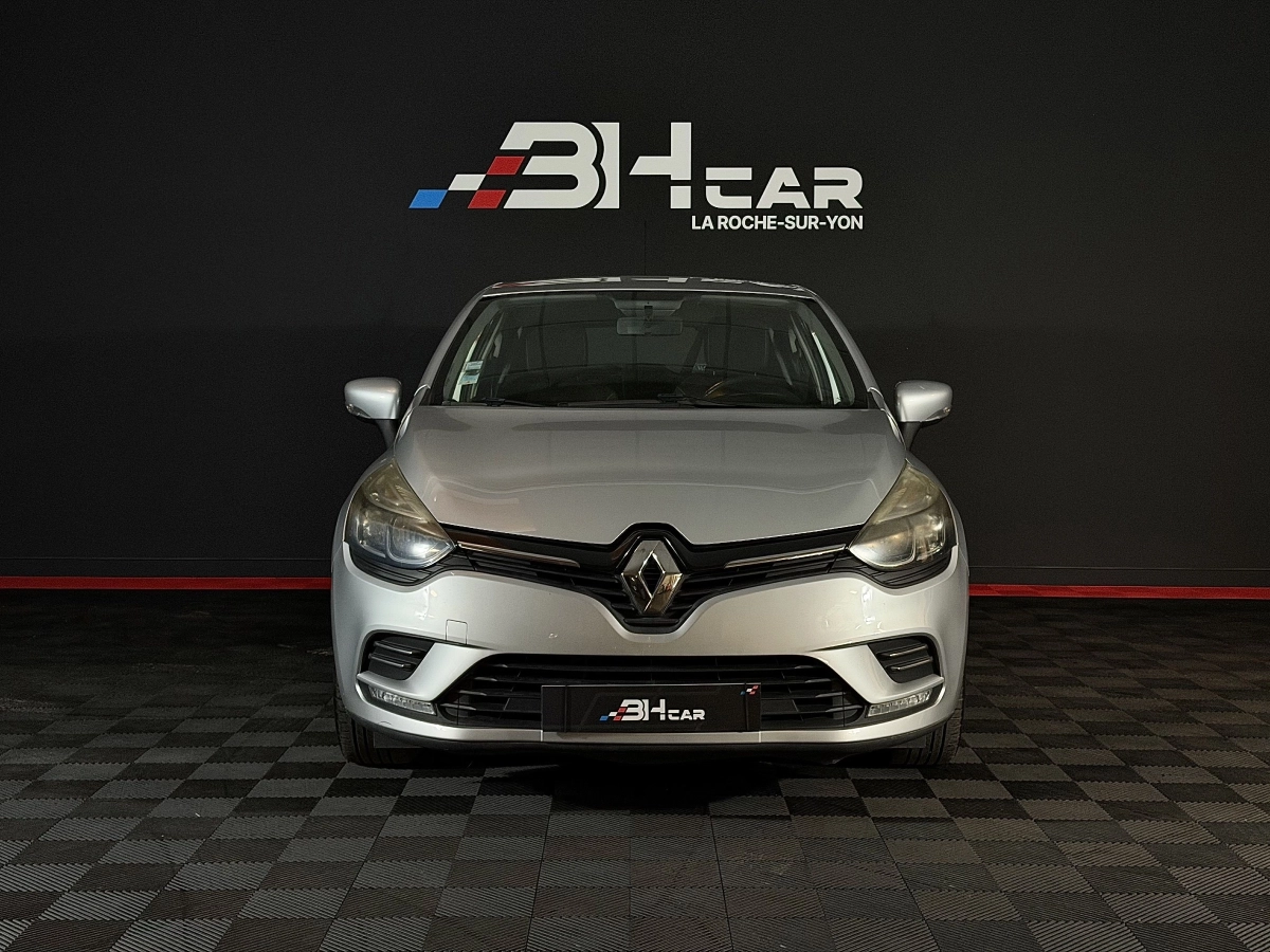 Renault Clio - photo 2