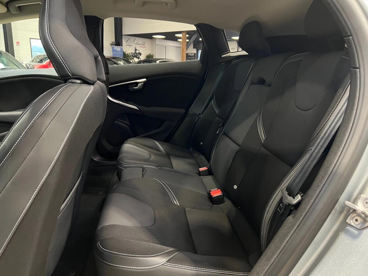 Volvo V40 II (2) 2.0 D4 190 INSCRIPTION BVM6