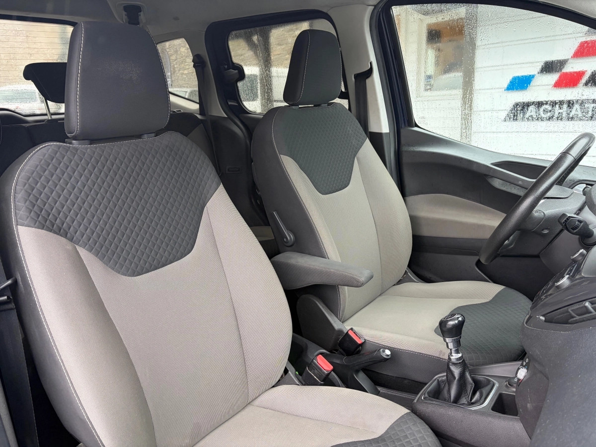 Ford Tourneo Courier - photo 15