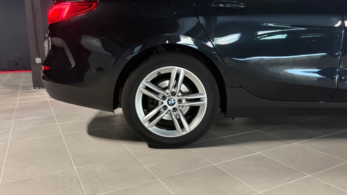 Bmw Serie 2 - photo 9