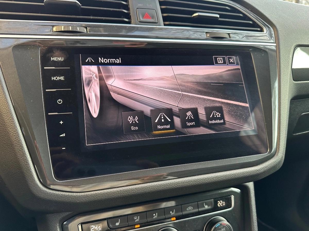 Volkswagen Tiguan 2.0 TDI 150 BLUEMOTION CARAT EXCLUSIVE 4MOTION DSG BVA