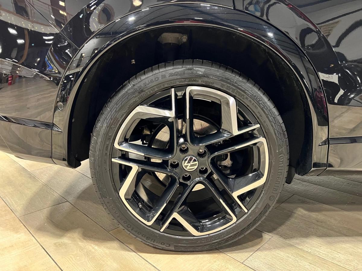 Volkswagen Tiguan 2.0 TDI 195 R-LINE PLUS 4MOTION DSG BVA