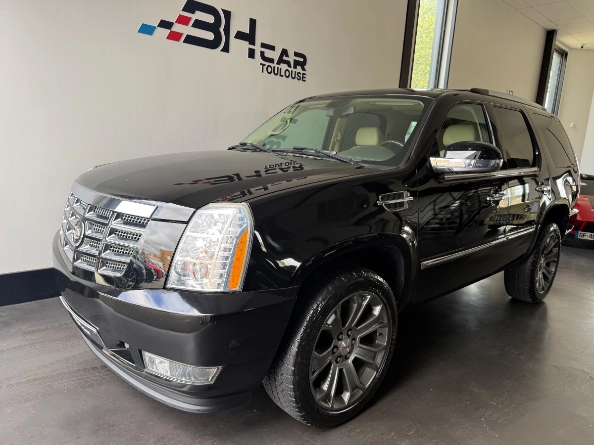 CADILLAC ESCALADE