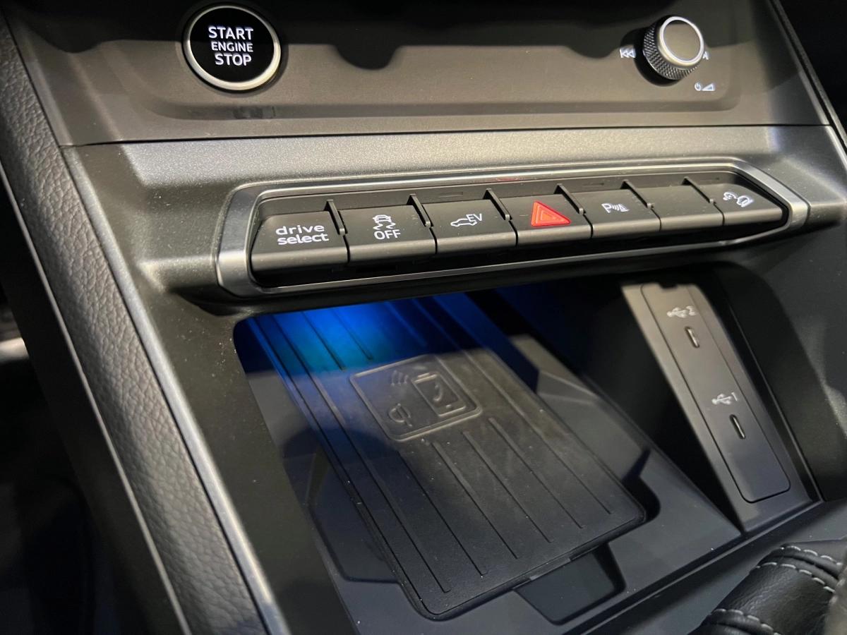 Audi Q3 SPORTBACK 1.4 45 TFSIE 245H 150 PHEV HYBRID 13KWH S-LINE S-TRONIC BVA