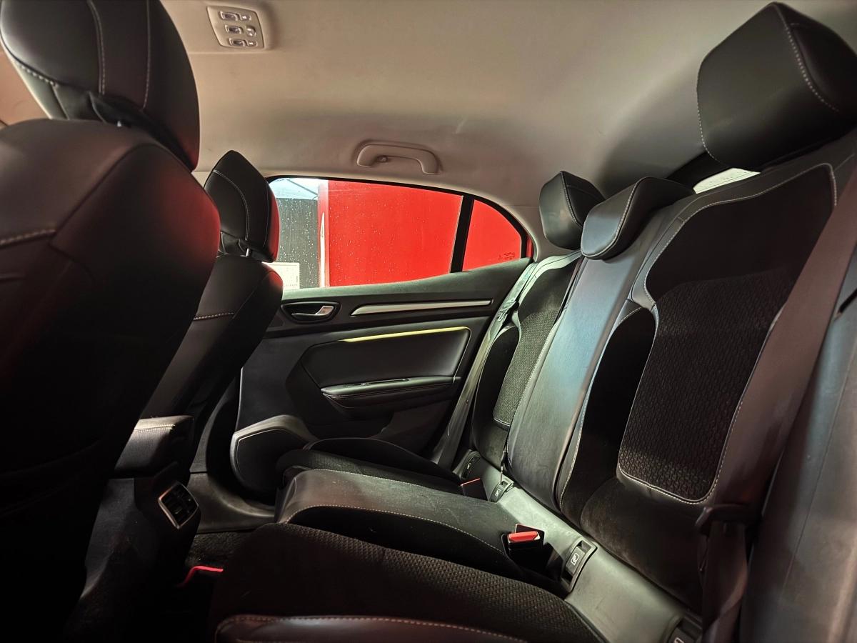 Aperçu indisponible de RENAULT Megane