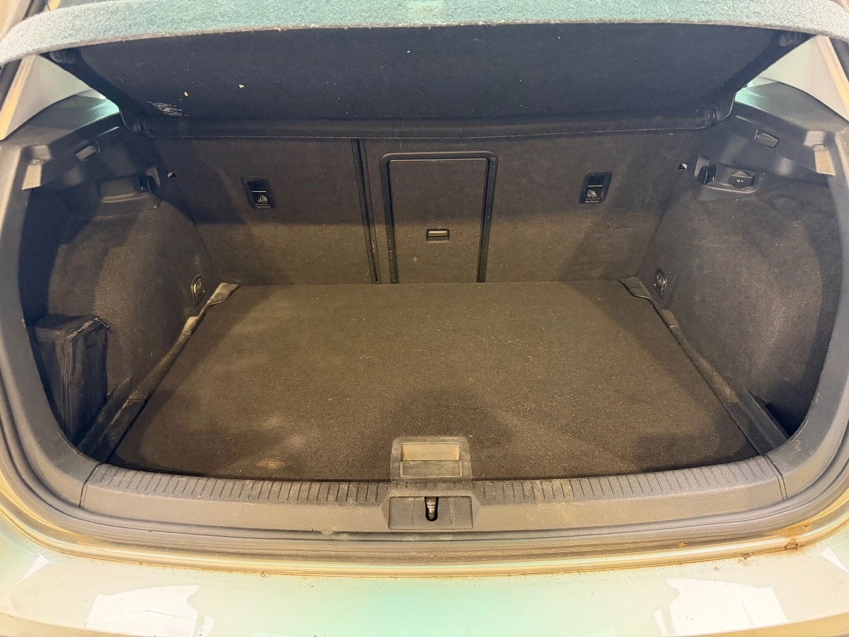 Volkswagen Golf - photo 30