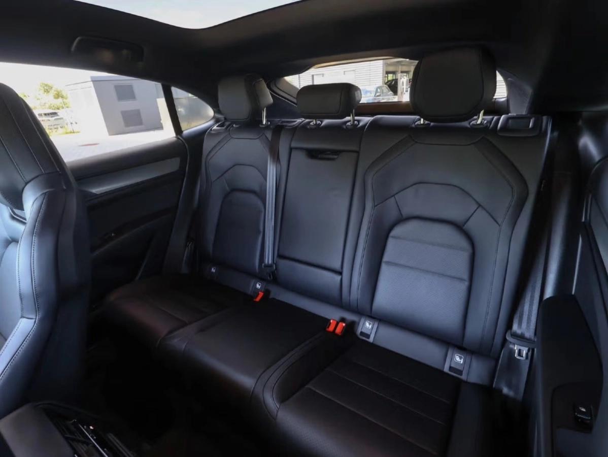 Porsche Cayenne S Coupé Electrique 666ch 655km WLTP Attelage/SportDesign/4r.dir/22“/Siège18+ventilé/Bose/HDMatrix/HU