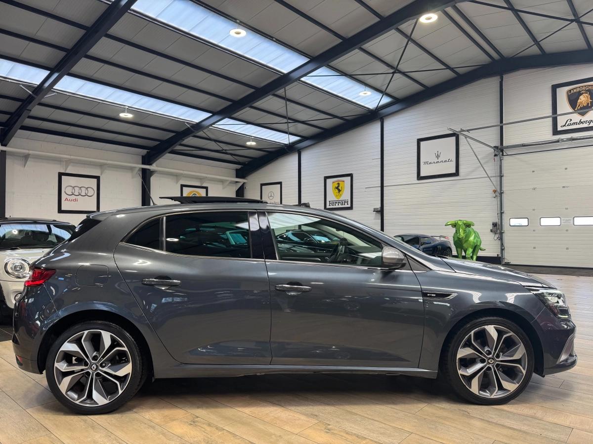 Renault Megane 1.3 TCE 140 GT LINE