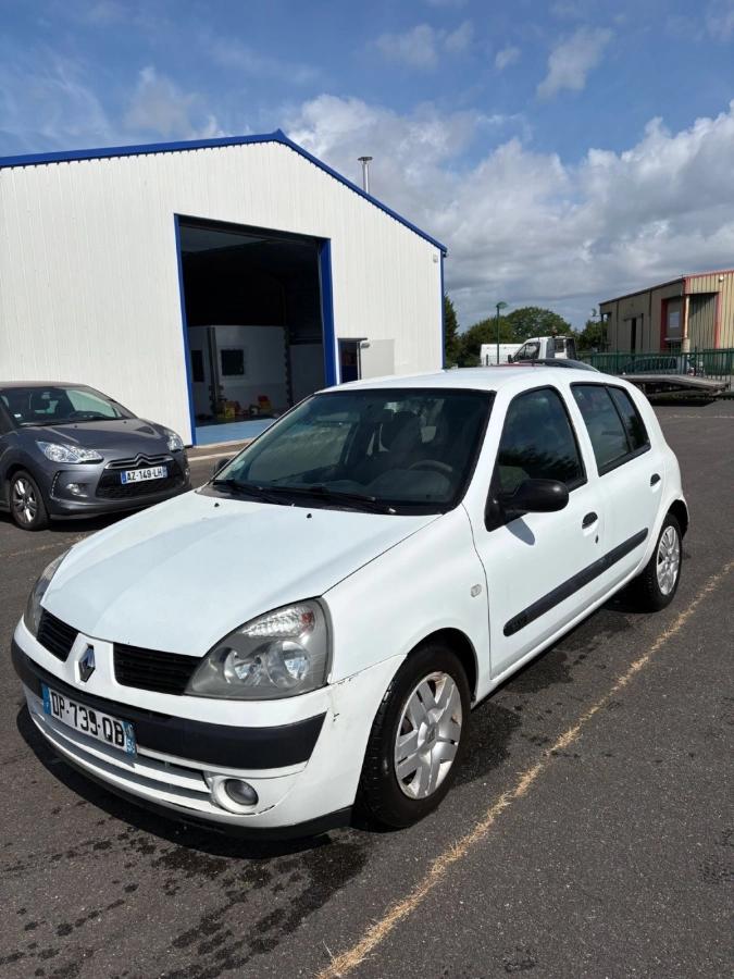RENAULT Clio