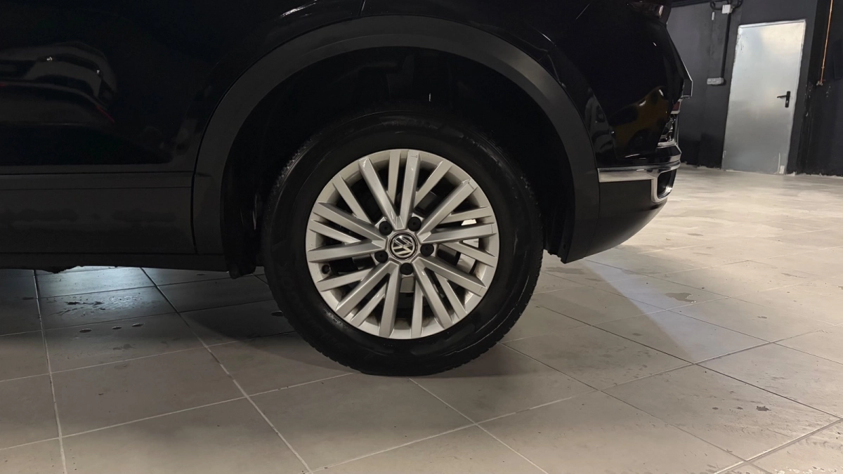 Volkswagen T-roc - photo 14