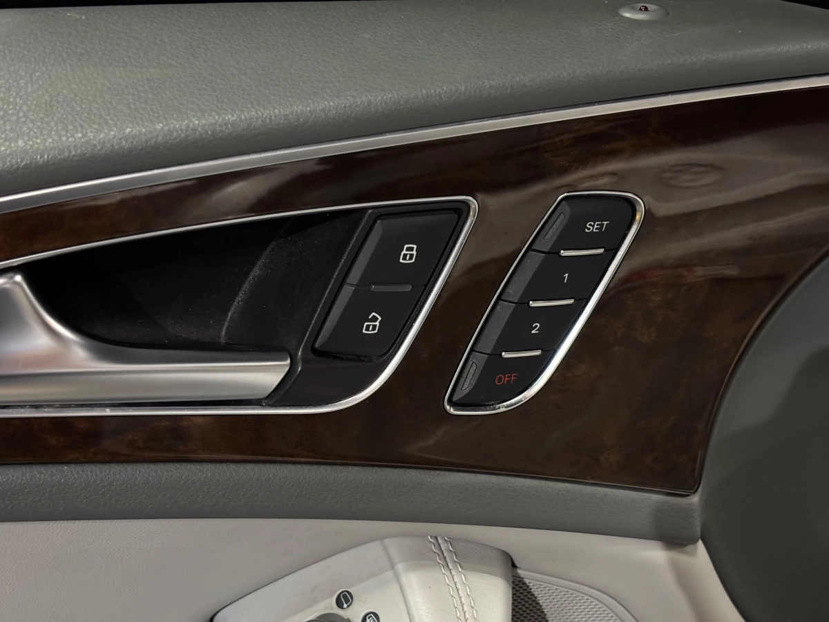 Audi A6 - photo 8