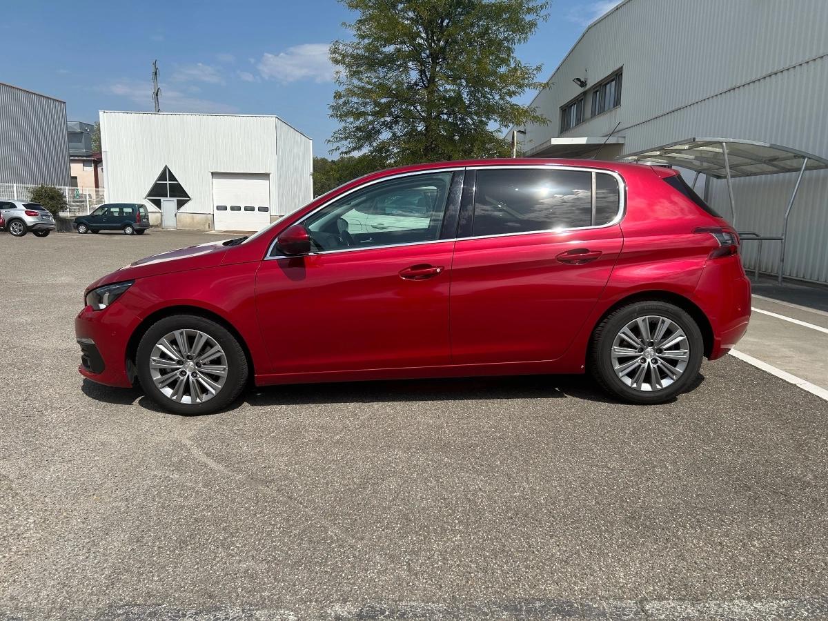 Peugeot 308 GENERATION-II 1.6 BLUEHDI 120 ALLURE