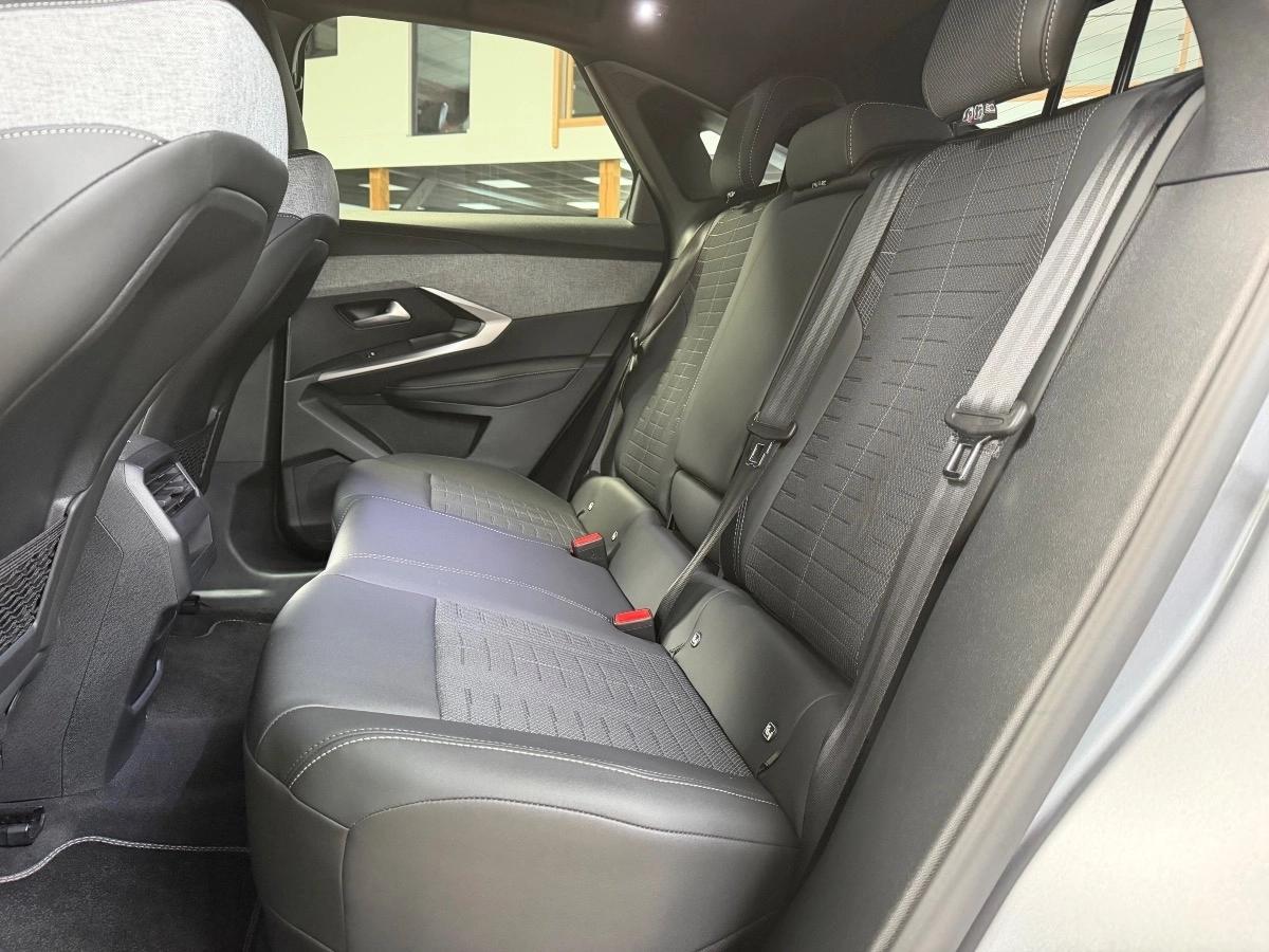 Peugeot 3008 GENERATION-II 135 CV HYBRID GT PACK 360/CARPLAY/1°MAIN
