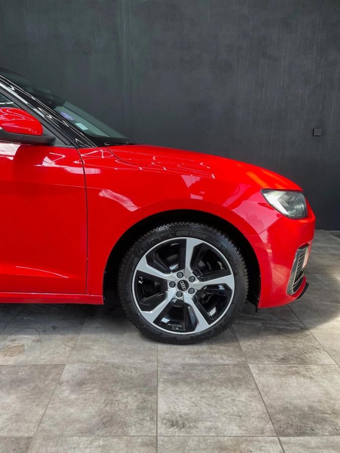 Audi A1 SPORTBACK 1.0 30 TFSI 110 ADVANCED S-TRONIC BVA