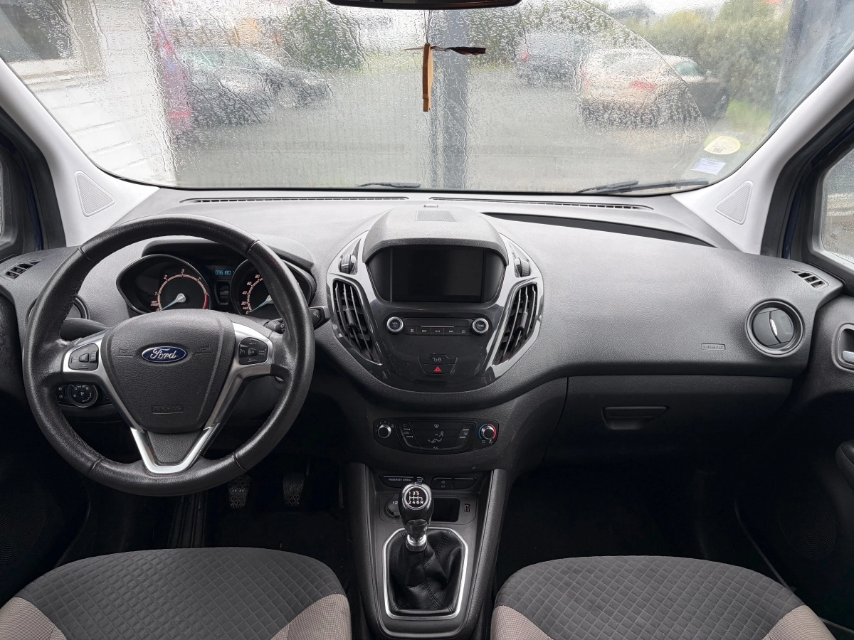 Ford Tourneo Courier - photo 9