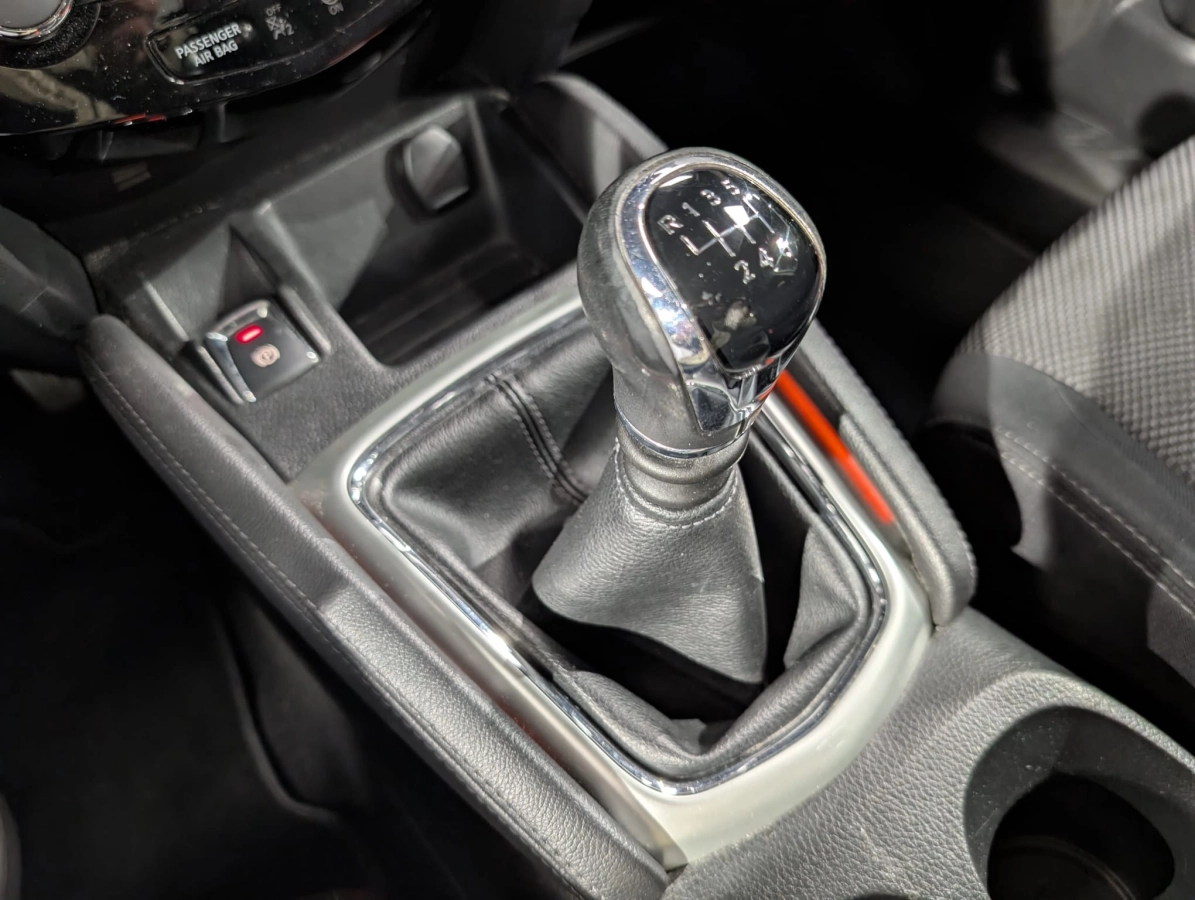 Nissan Qashqai - photo 21