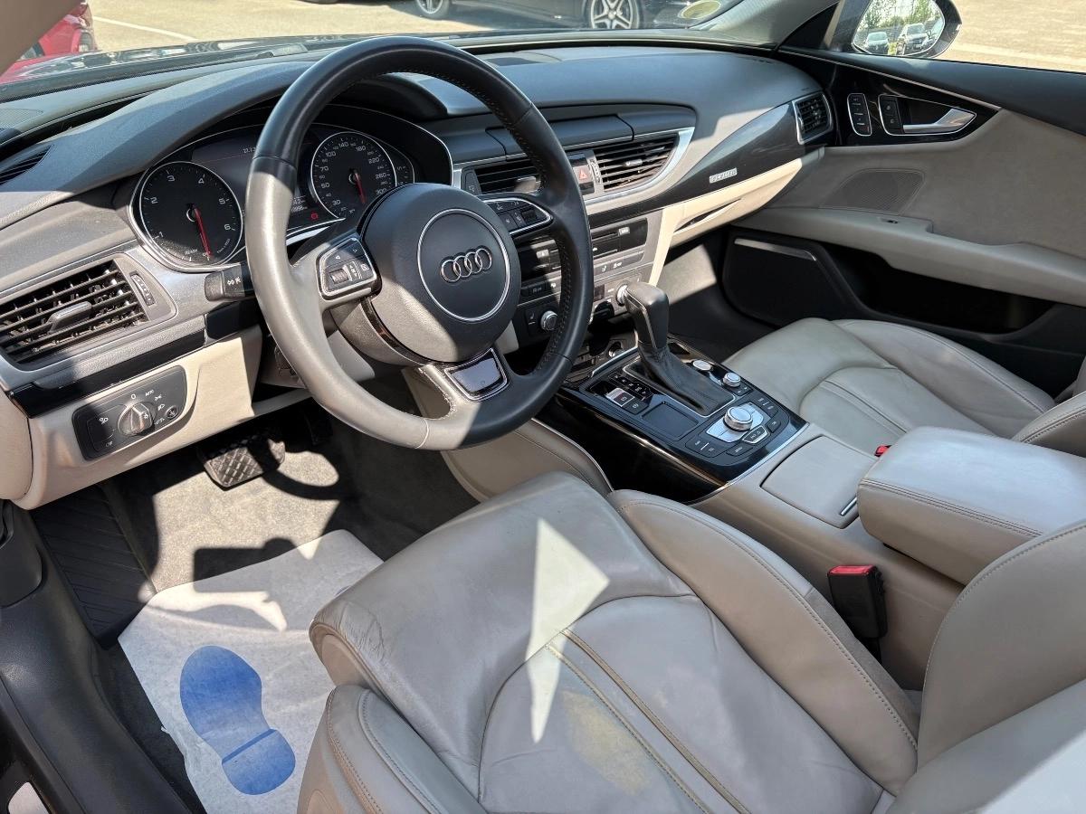 Audi A7 SPORTBACK 3.0 TDI 215 AVUS QUATTRO S-TRONIC BVA