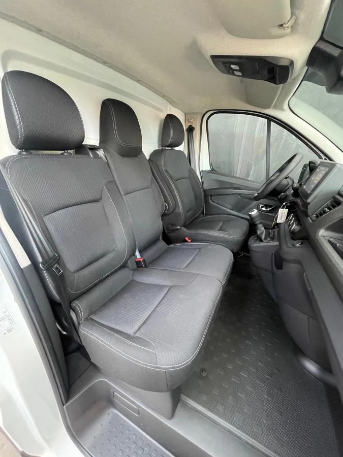 Renault Trafic Vu FOURGON 2.0 BLUEDCI 130 30 L1H1 GRAND-CONFORT