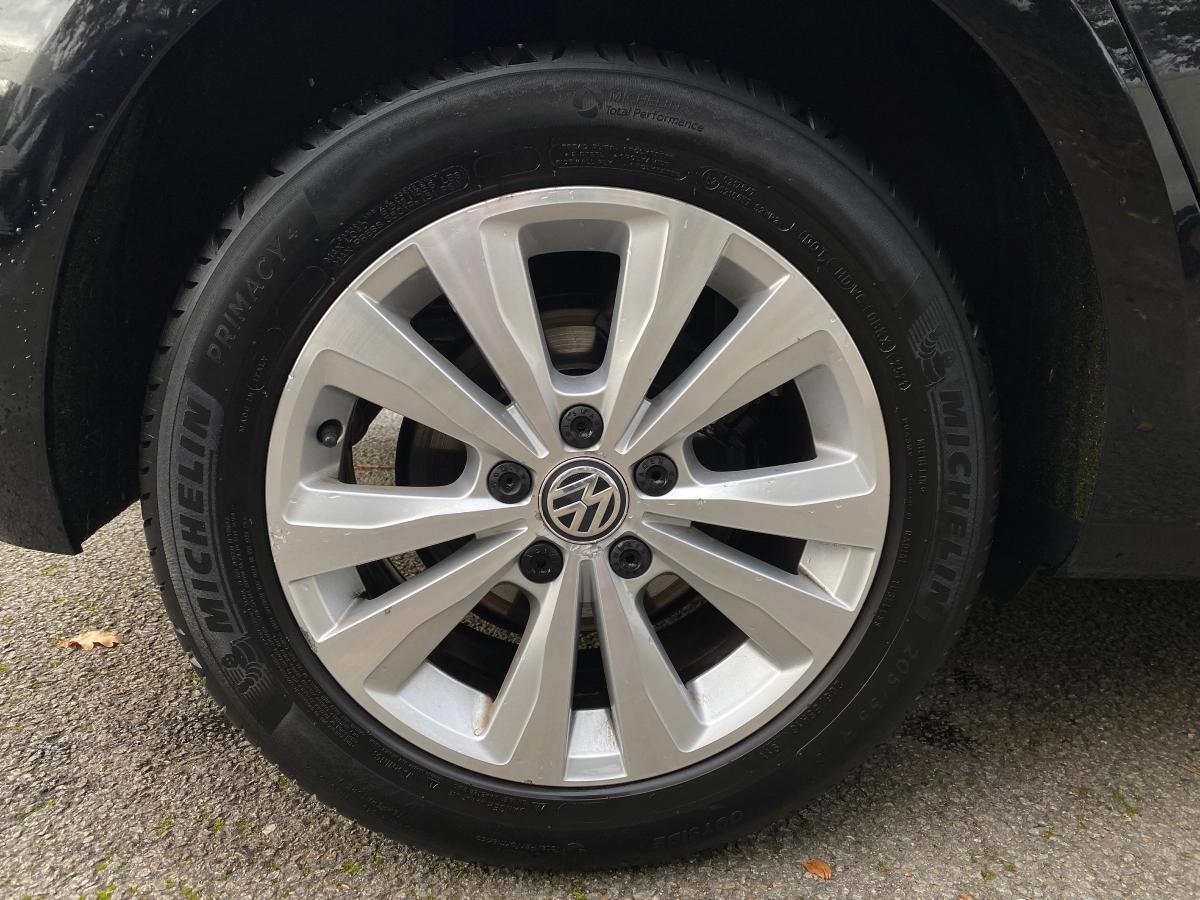 Volkswagen Golf 1.0 TSI 110 BLUEMOTION FIRST EDITION