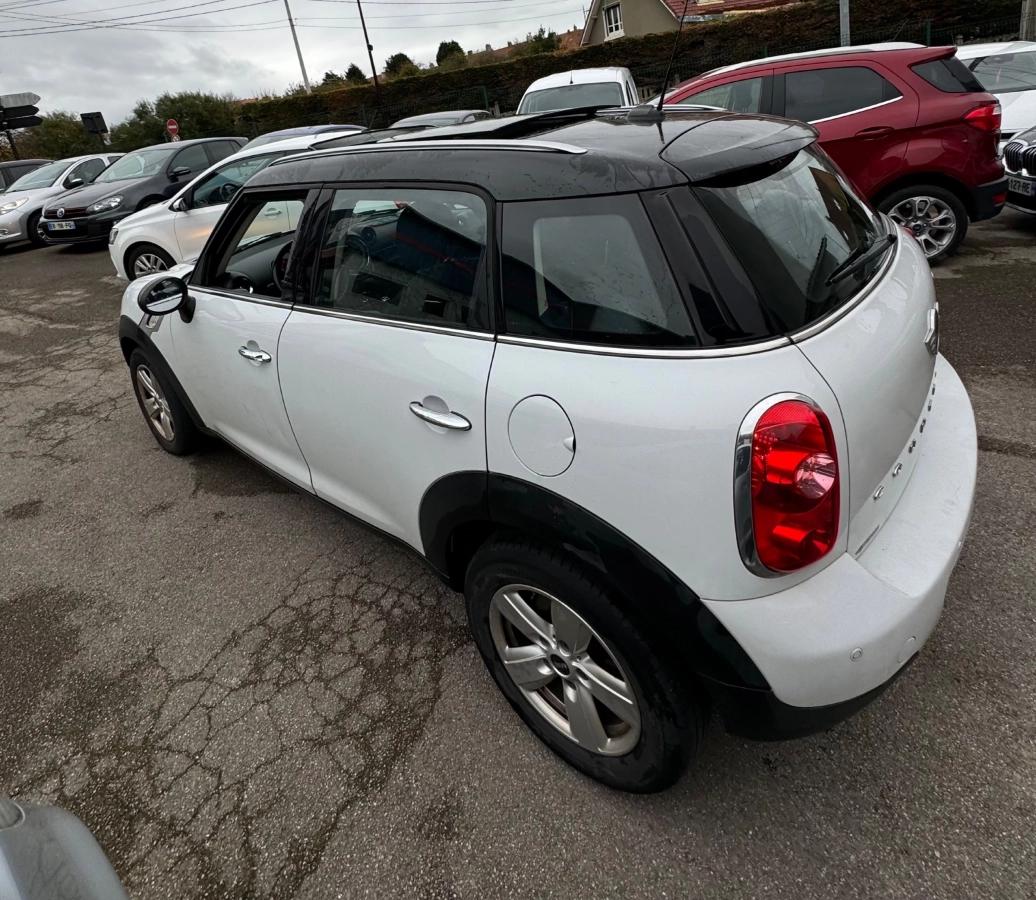 Aperçu indisponible de Mini Countryman