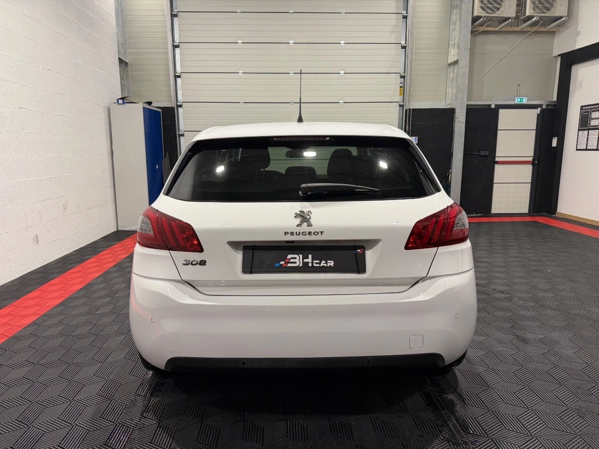 Peugeot 308 - photo 4