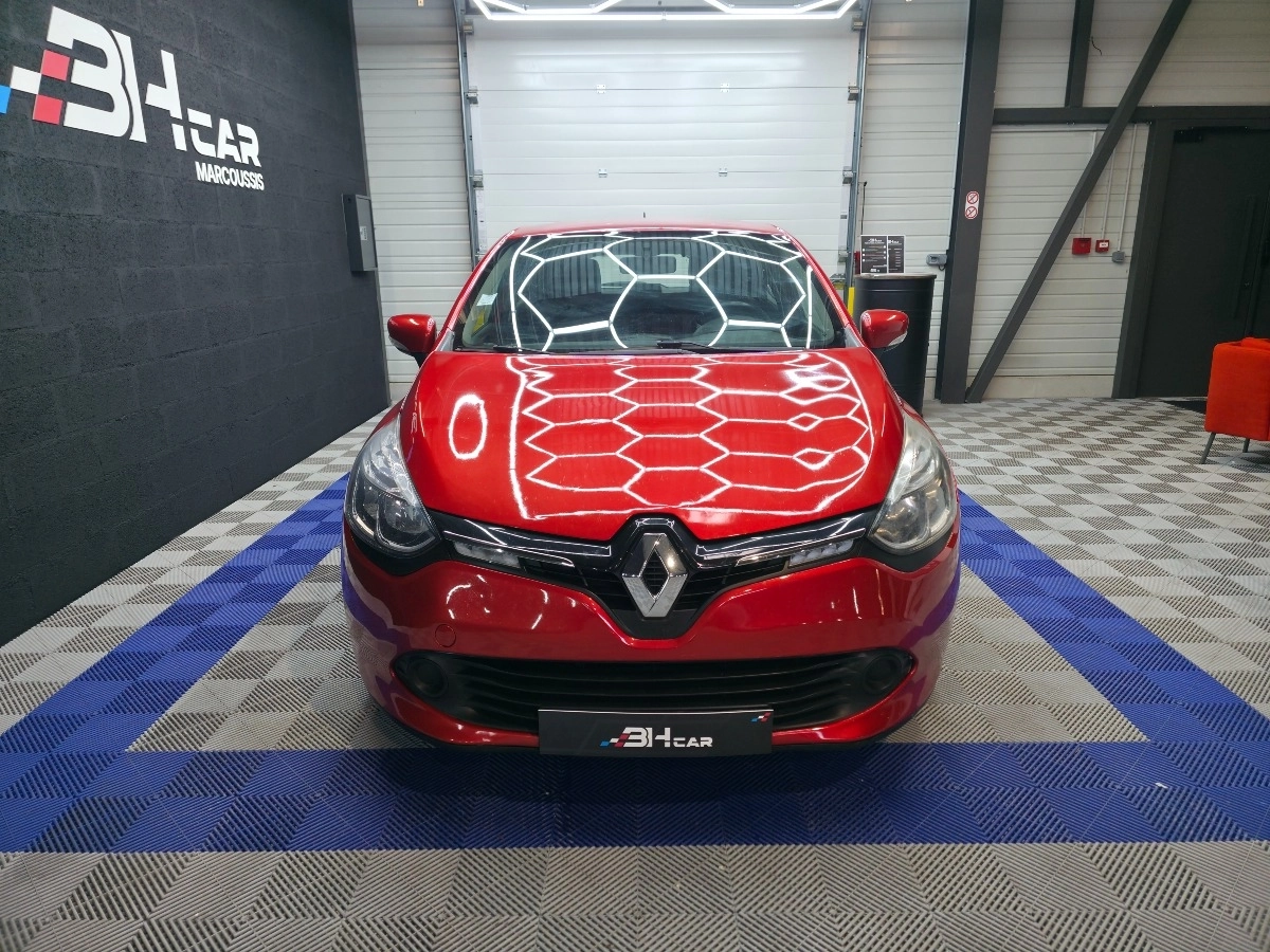 Renault Clio - photo 2