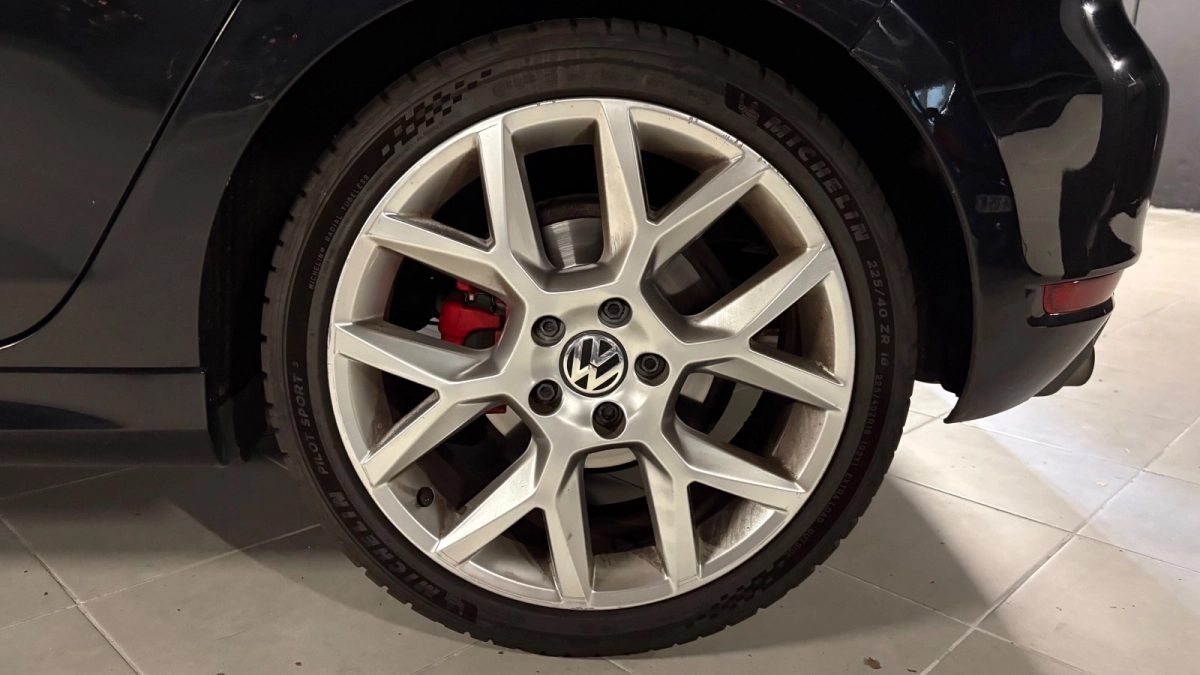 Volkswagen Golf - photo 28