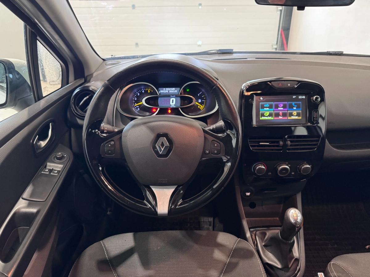 Renault Clio - photo 14