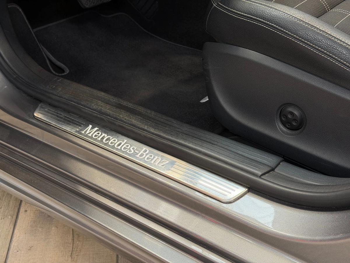 Mercedes Classe A 1.6 200 155 BLUEEFFICIENCY SENSATION 7G-DCT BVA