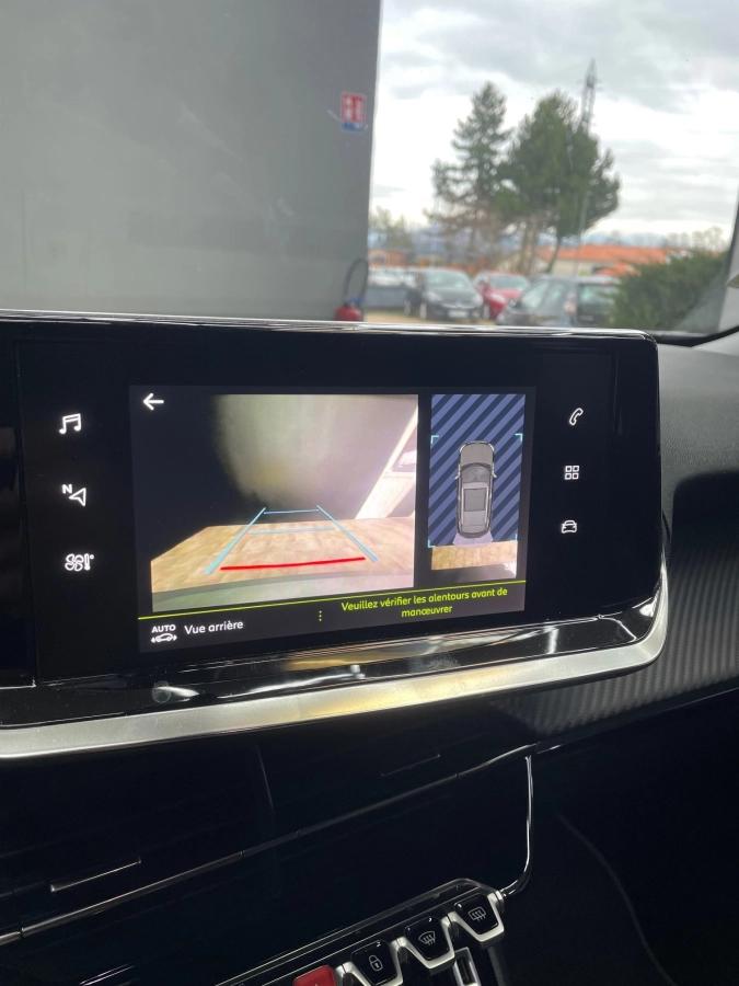 Peugeot 2008 GENERATION-I 1.2 PURETECH 100 ALLURE