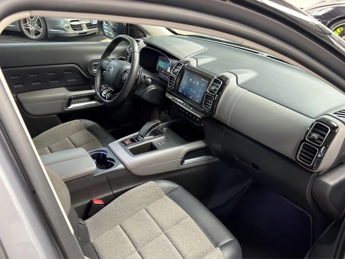 Citroen C5 Aircross HYBRID 225CV C-SERIES CAM 360 / 1° MAIN / ATTELAGE