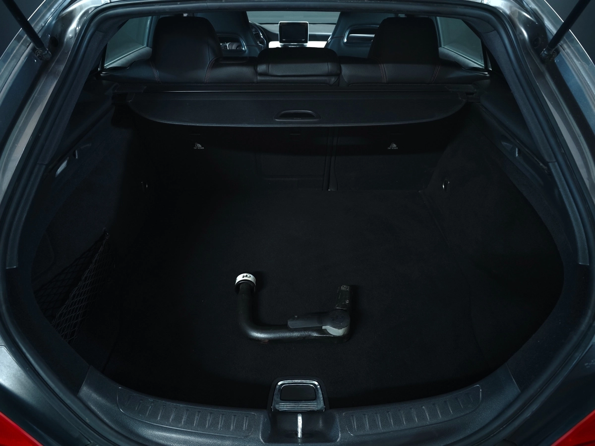 Mercedes Classe Cla - photo 29