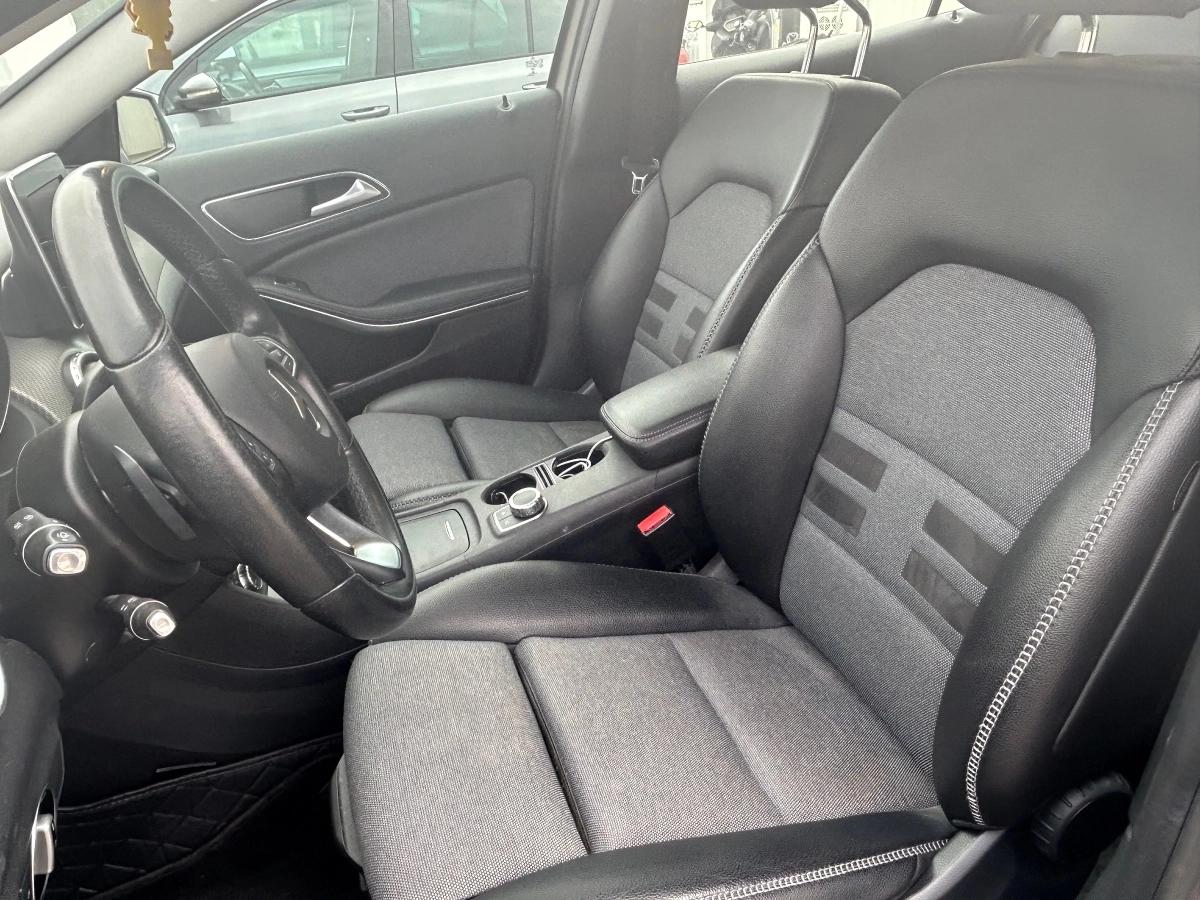 Mercedes Classe Gla 2.2 200 D 135 SENSATION 7G-DCT BVA
