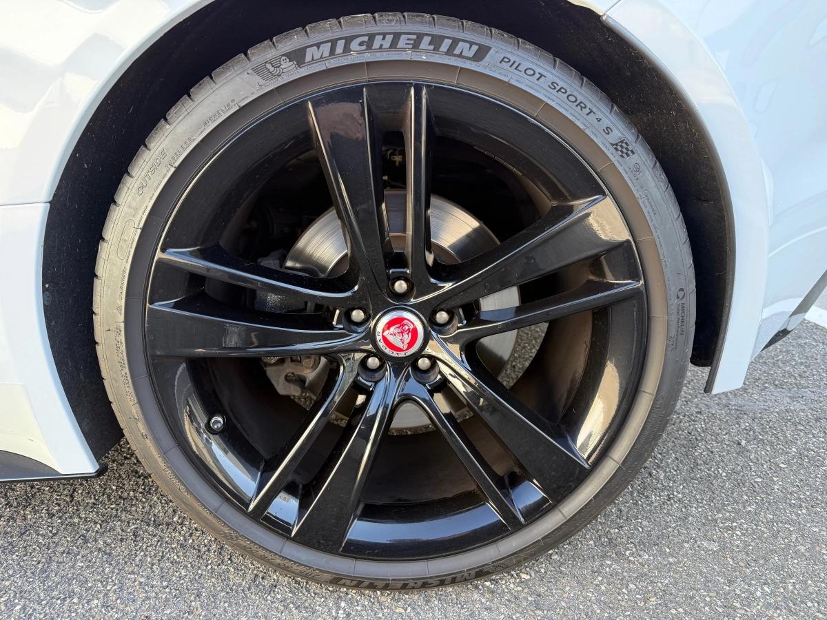 Jaguar F-type COUPE 3.0 380 S BVA