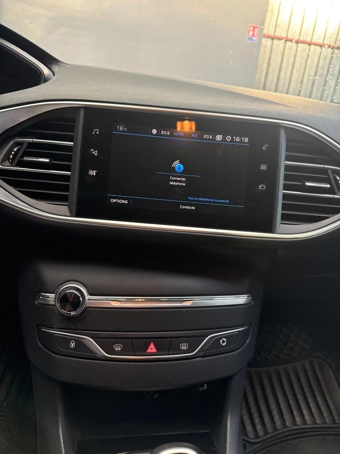 Peugeot 308 GENERATION-II 1.5 BLUEHDI 100 STYLE START-STOP