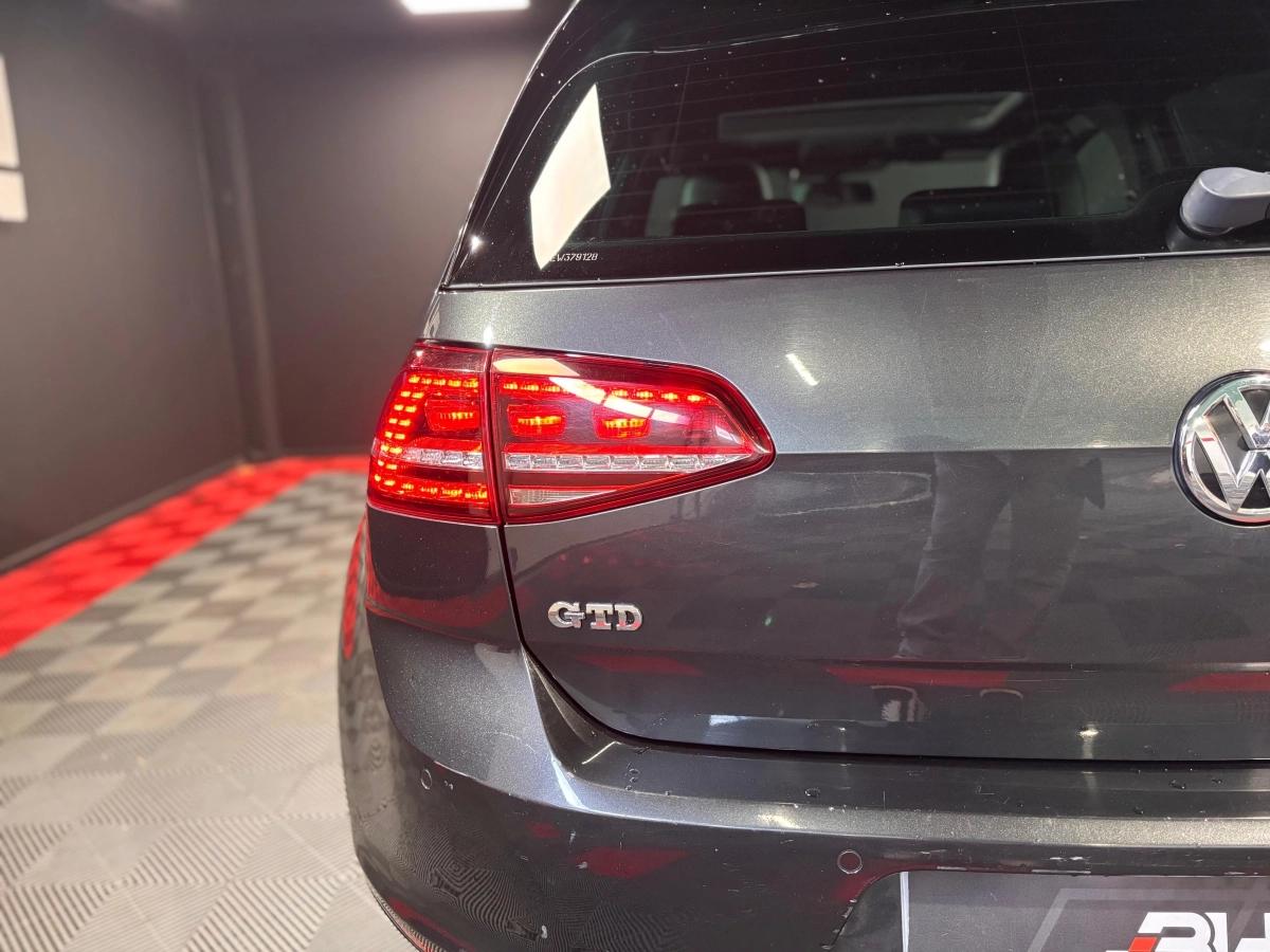 Aperçu indisponible de Volkswagen Golf