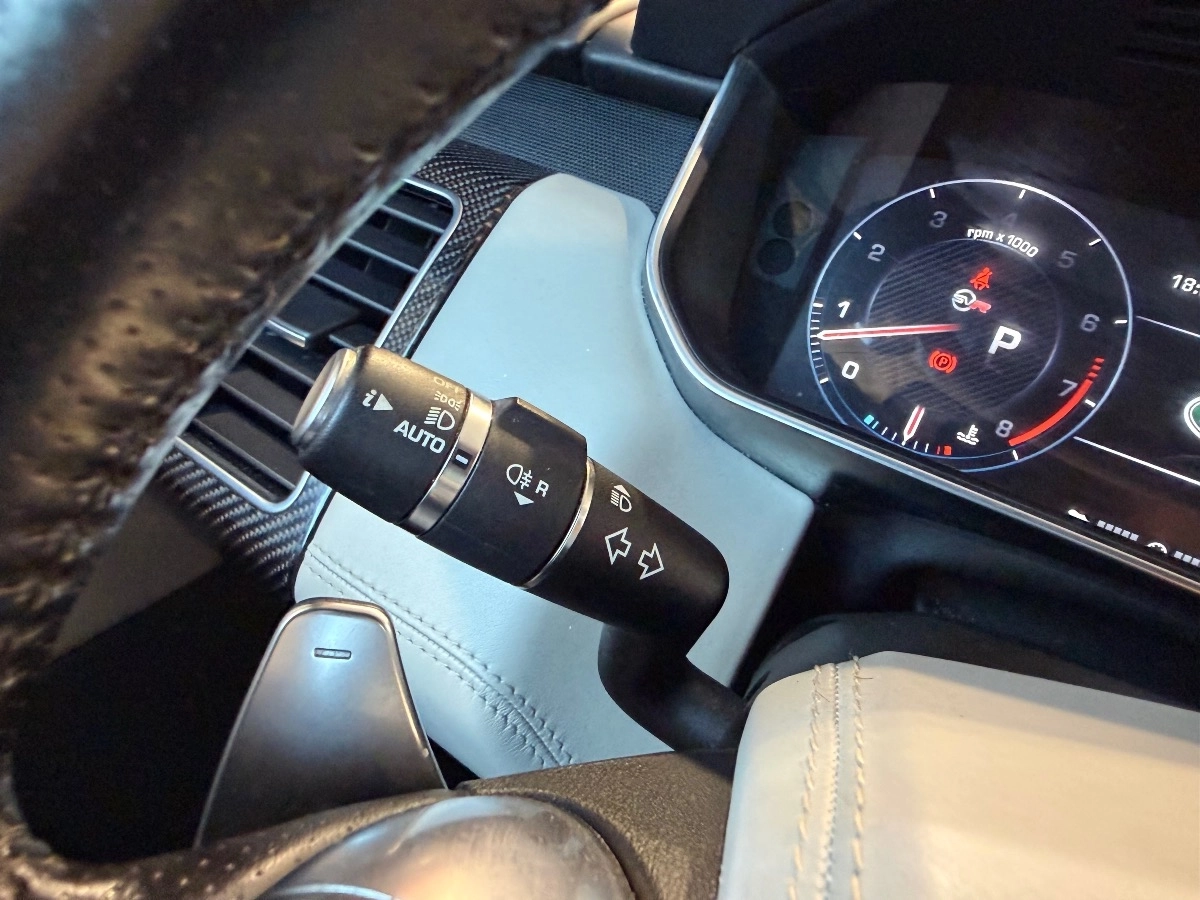 Land Rover Range Rover Sport - photo 31