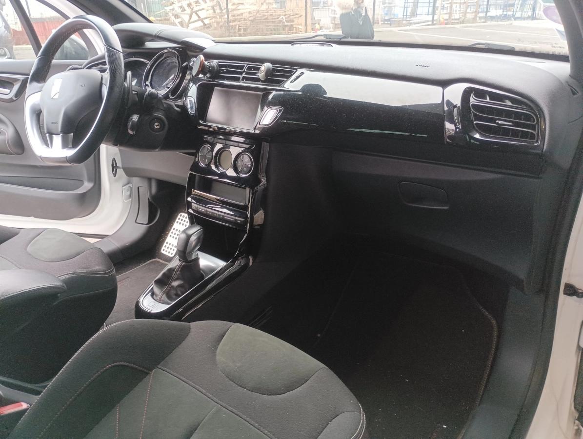 Aperçu indisponible de DS DS 3