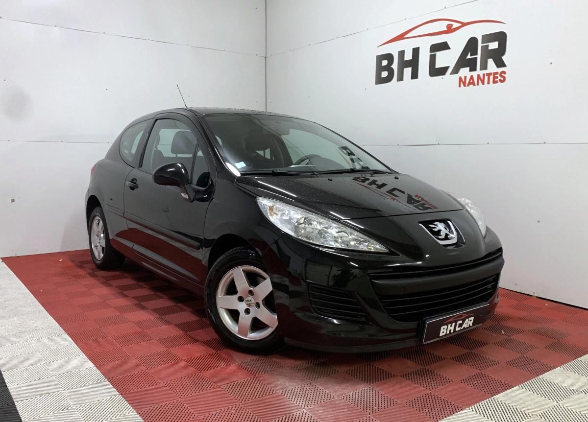 Image: Peugeot 207 1.4 75 URBAN