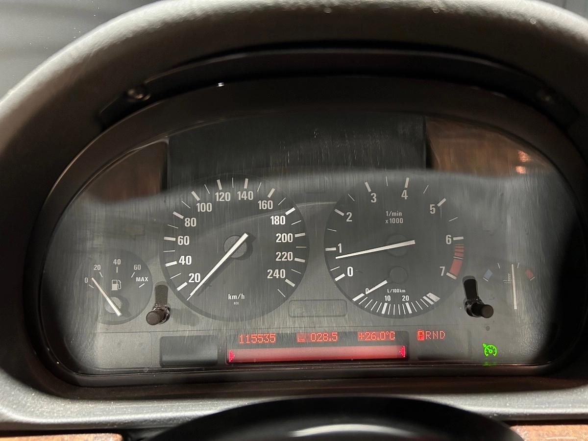 Bmw Serie 7 - photo 13