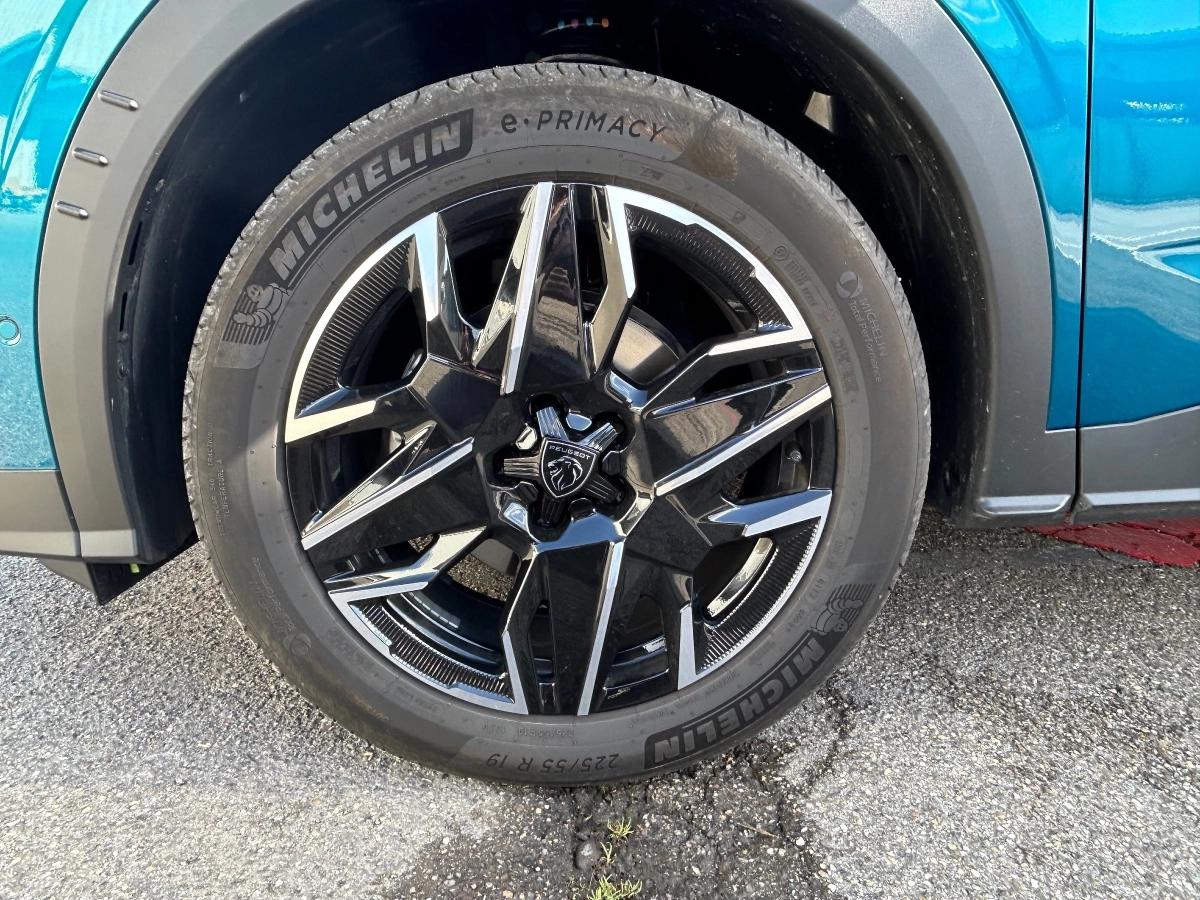 Peugeot 3008 136ch MHEV HYBRID E-DCS6 GT