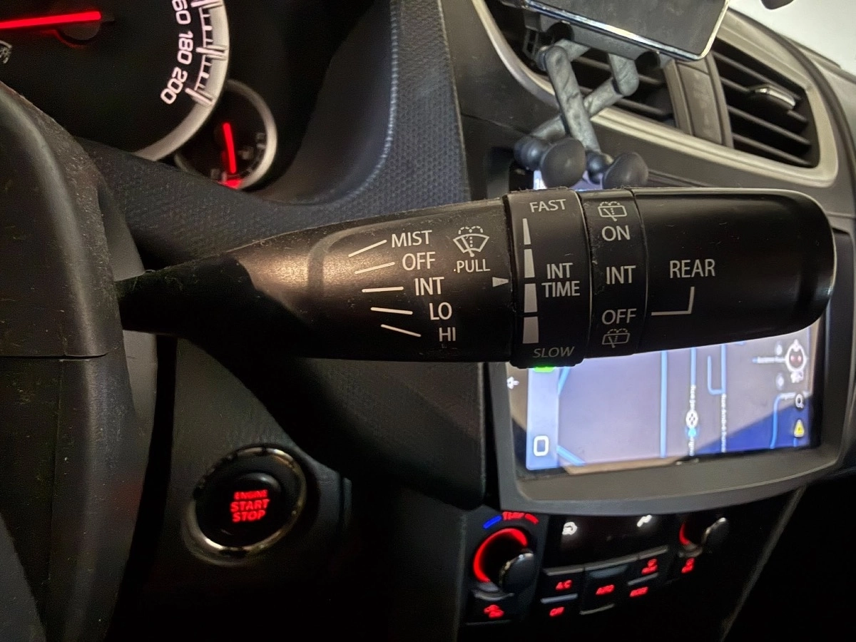 Suzuki Swift - photo 14