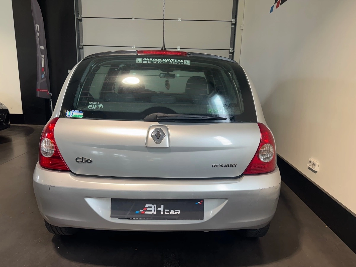 Renault Clio - photo 5