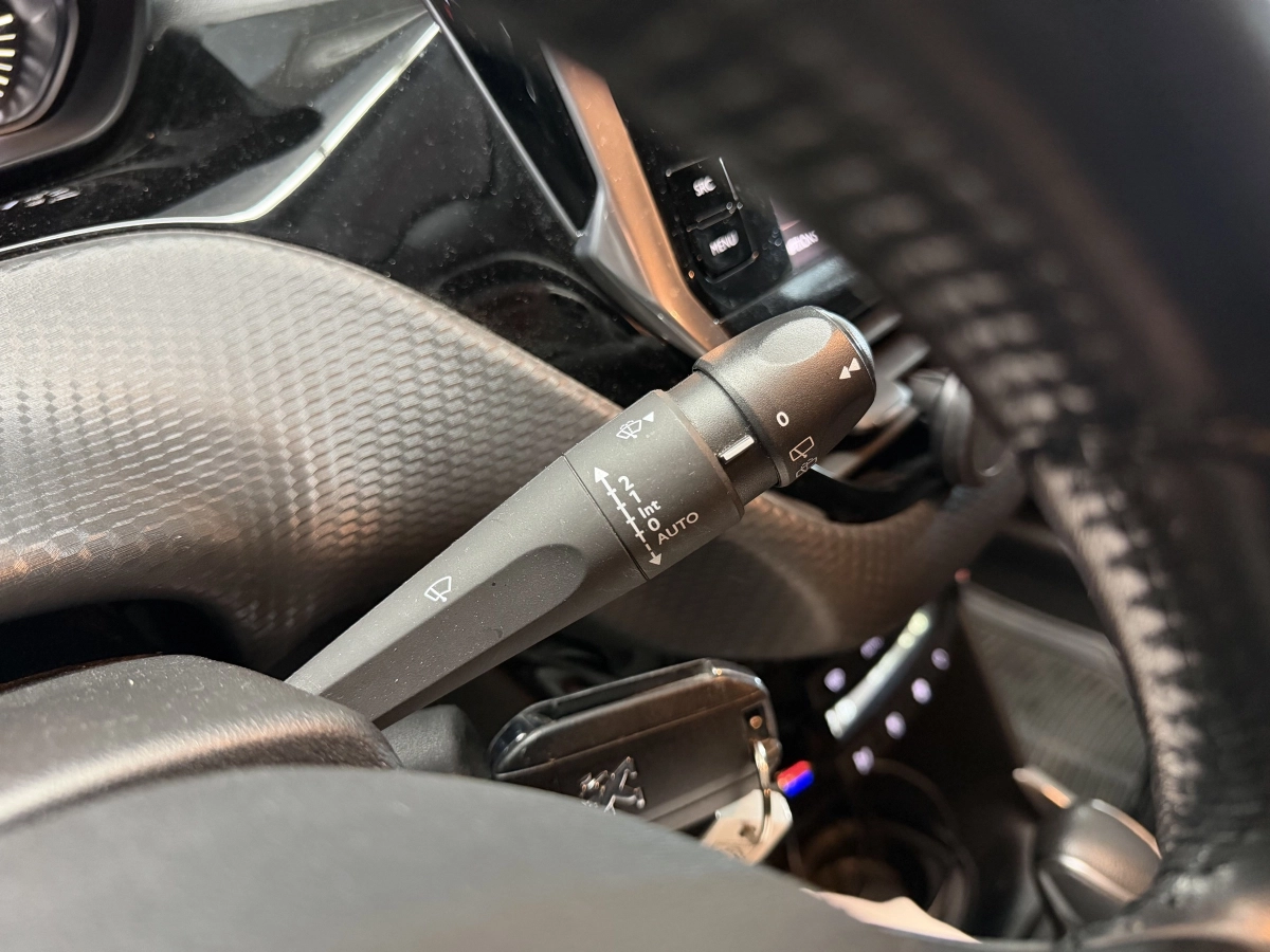 Peugeot 2008 - photo 12